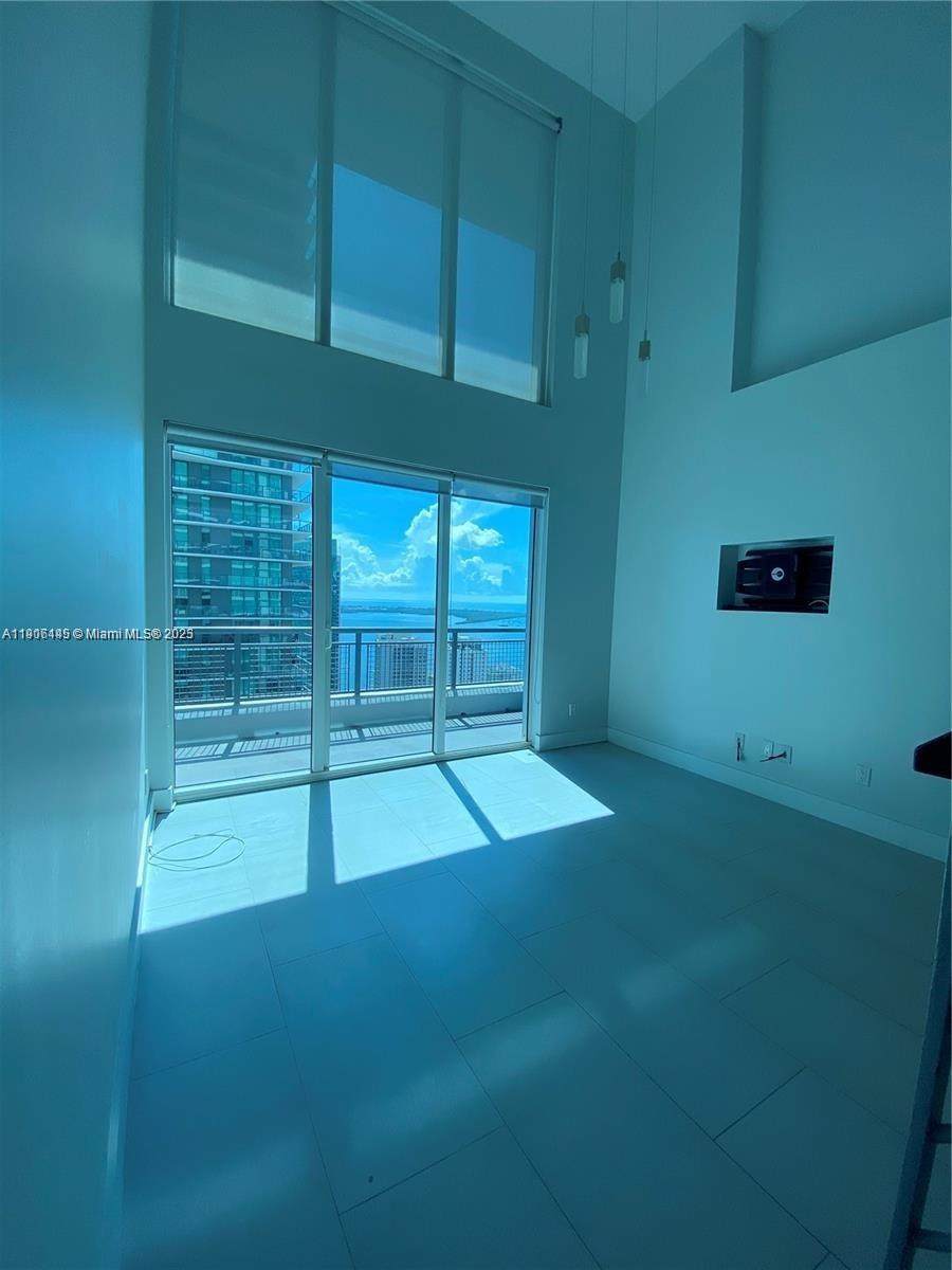 60 13th St - Photo 1