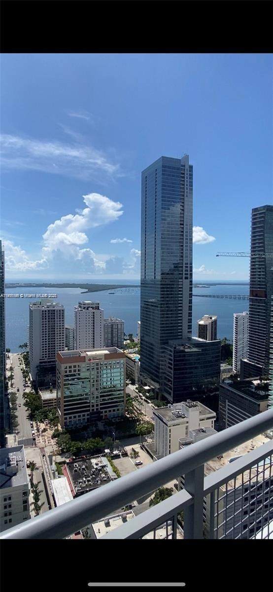 https://bt-photos.global.ssl.fastly.net/miami/orig_boomver_1_A11906145-2.jpg