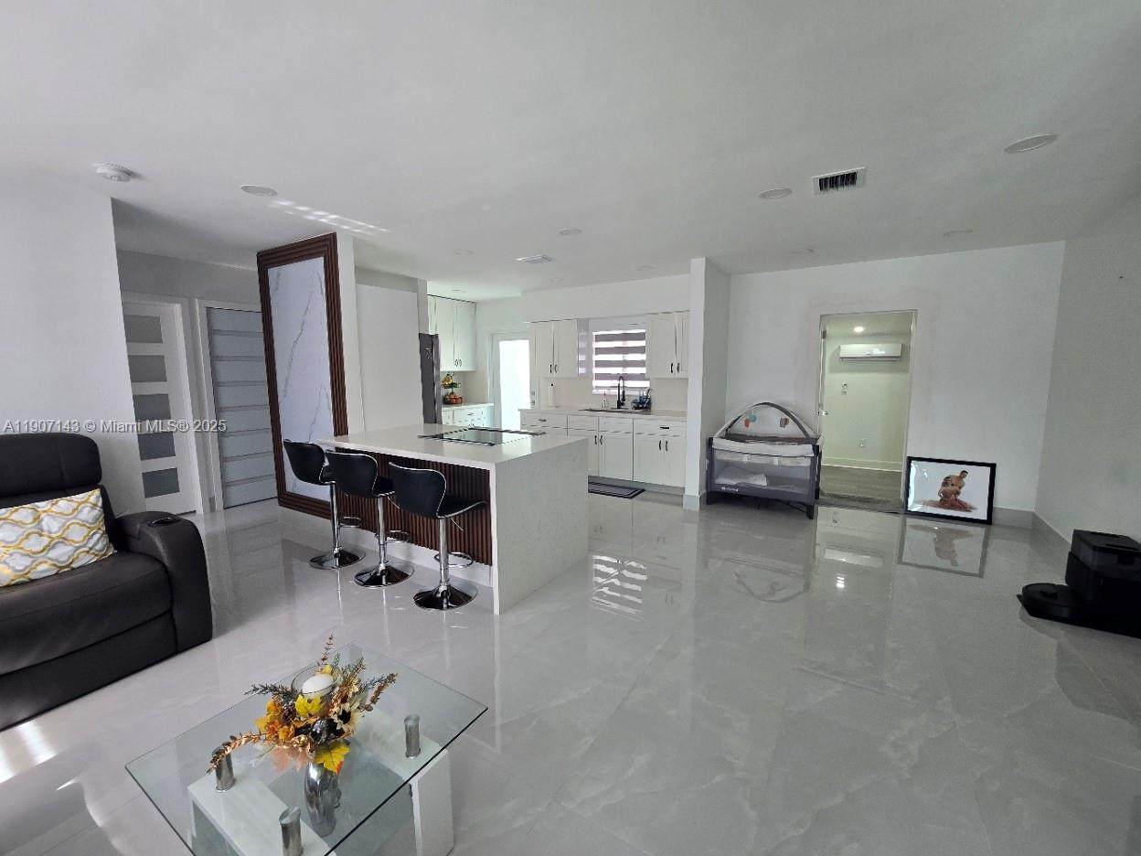 2845 164th Ter - Photo 1