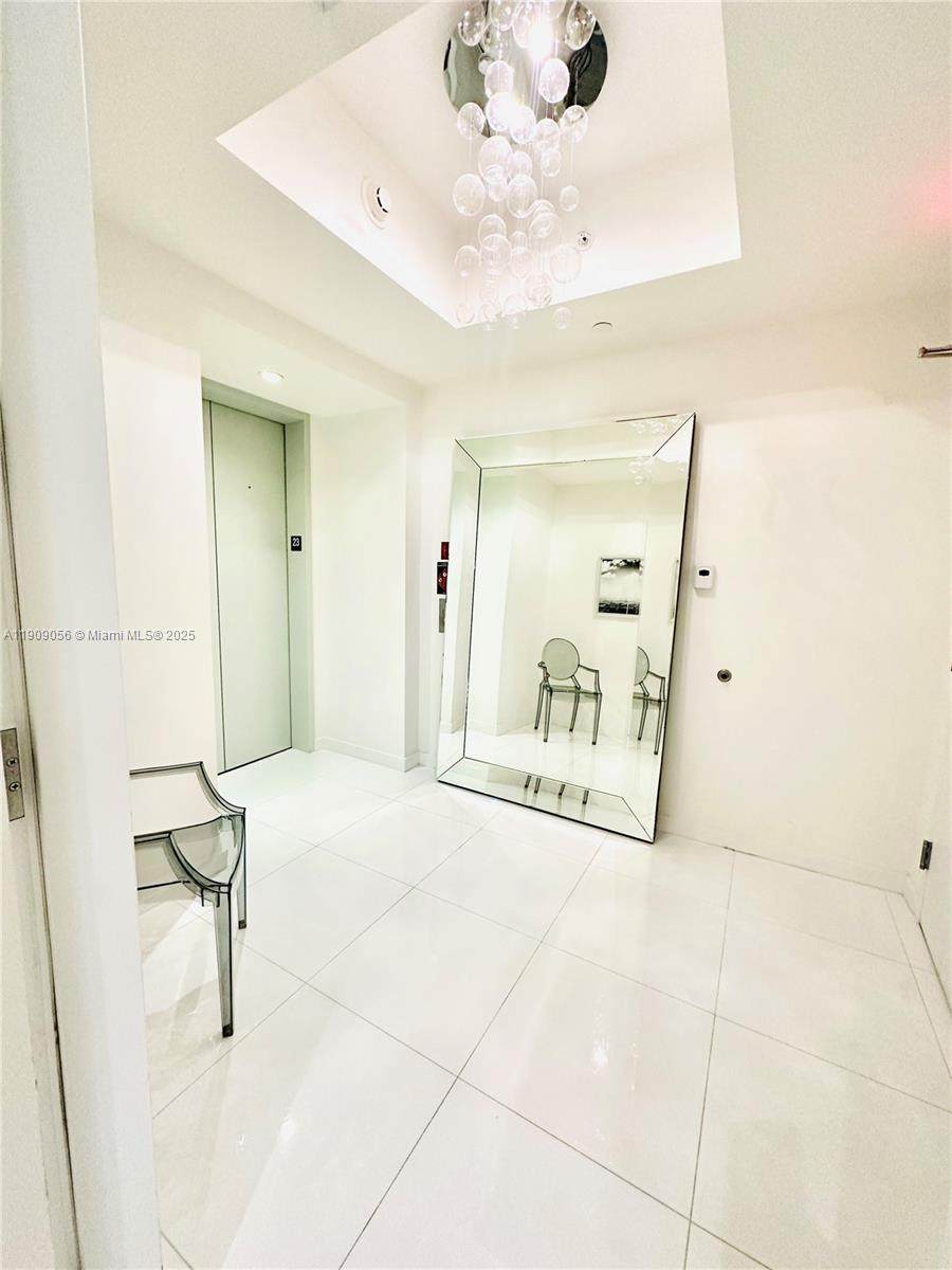 https://bt-photos.global.ssl.fastly.net/miami/orig_boomver_1_A11909056-2.jpg