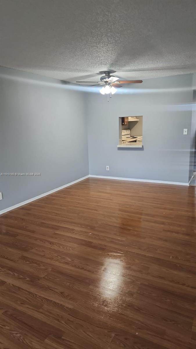 https://bt-photos.global.ssl.fastly.net/miami/orig_boomver_1_A11910140-2.jpg