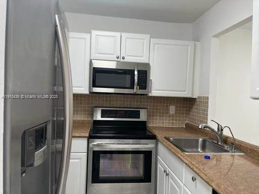 540 2nd Ave - Photo 1