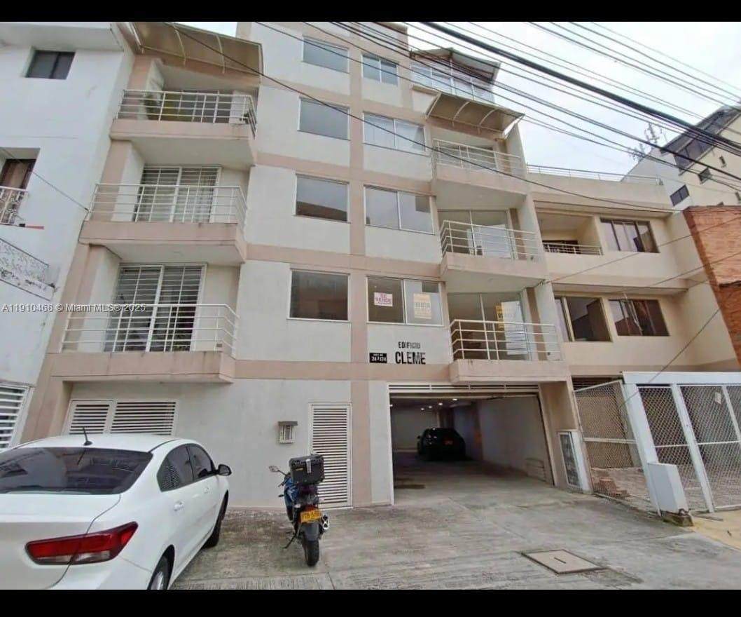 Calle 2 Oeste #24A17 Miraflor - Photo 1