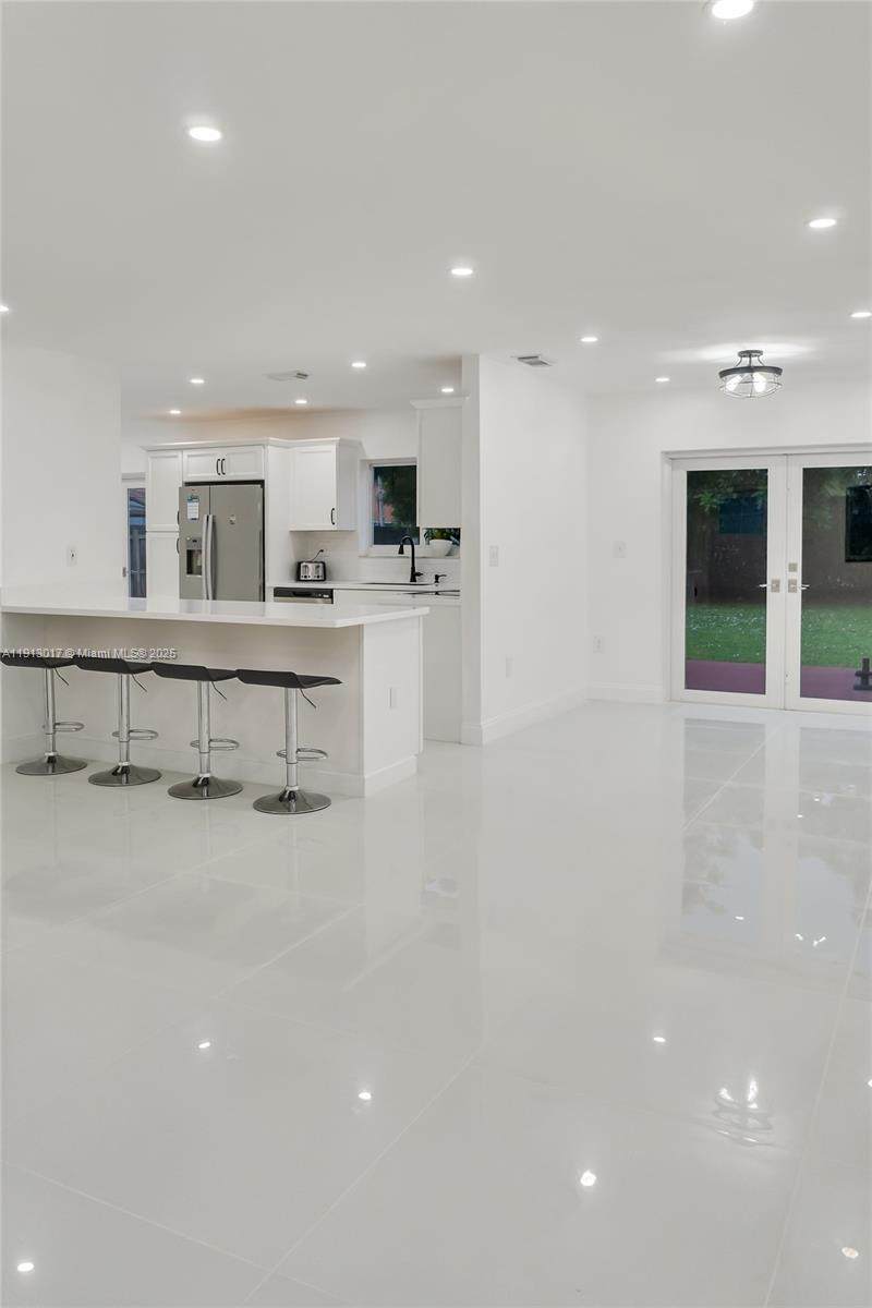 15309 183rd Ter - Photo 1