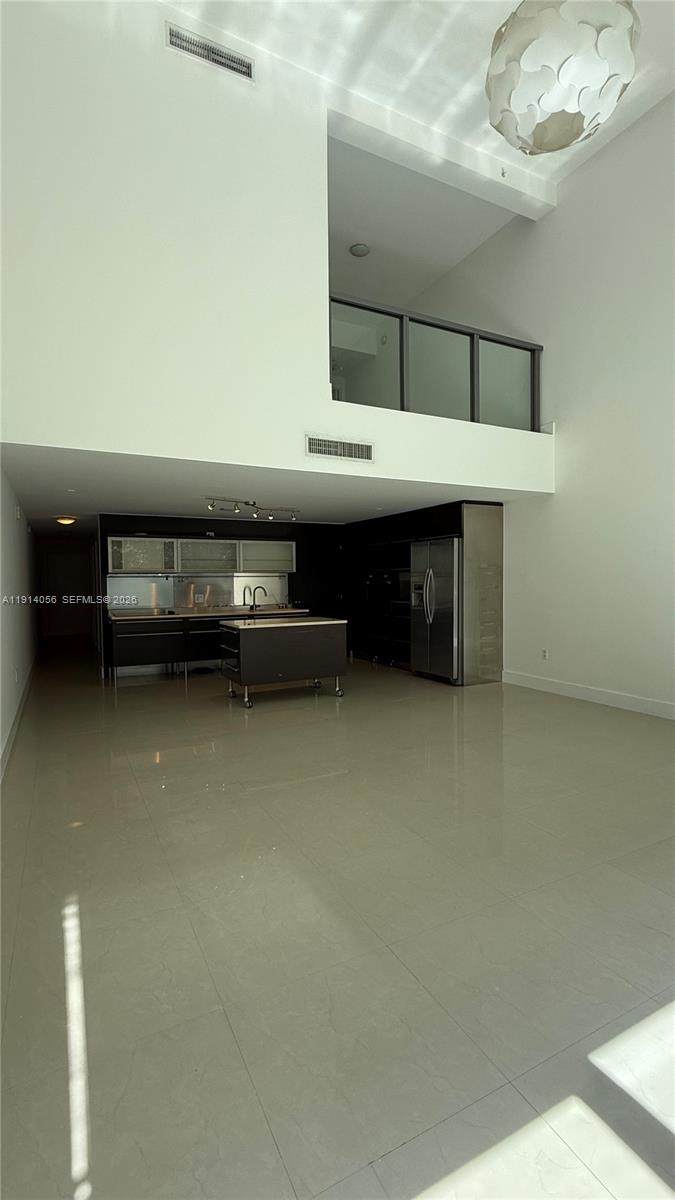 https://bt-photos.global.ssl.fastly.net/miami/1280_boomver_1_A11914056-2.jpg