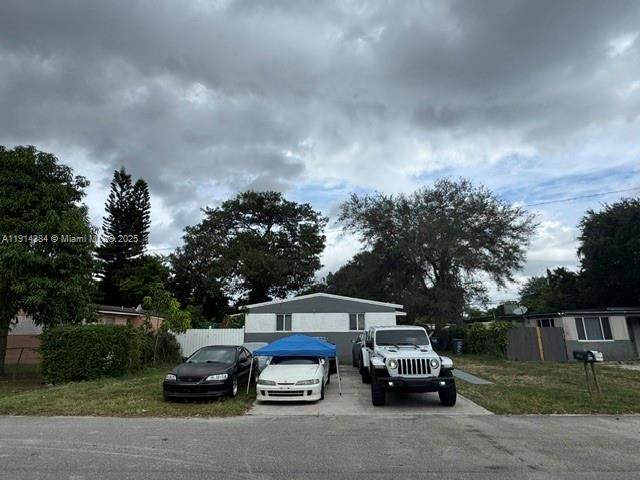 6351 Hayes St - Photo 1