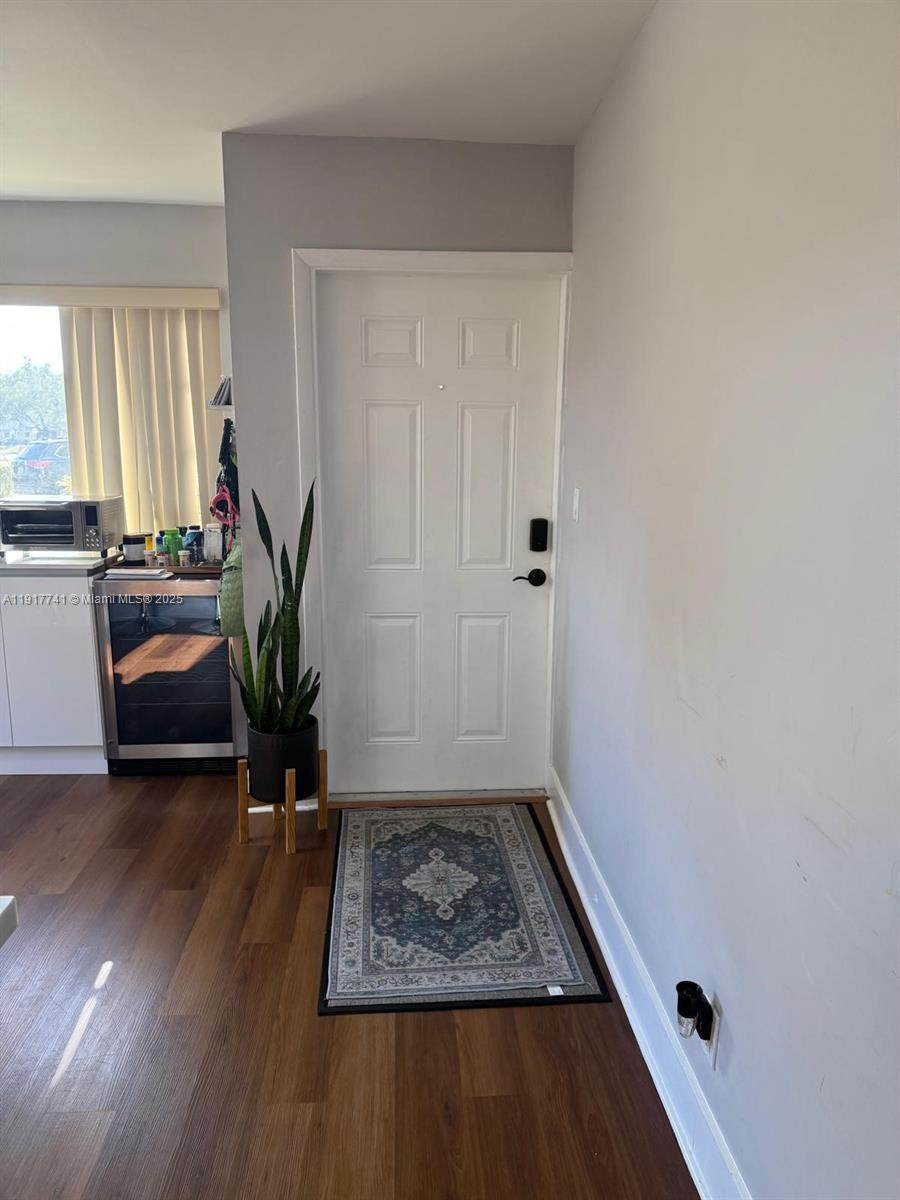 8123 Lagos De Campo Blvd - Photo 1