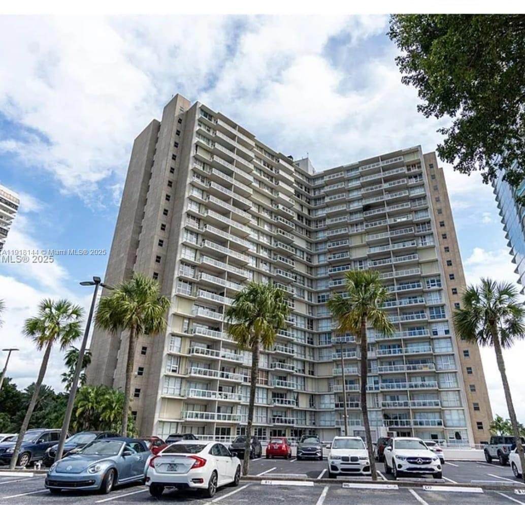 2451 Brickell Ave - Photo 1