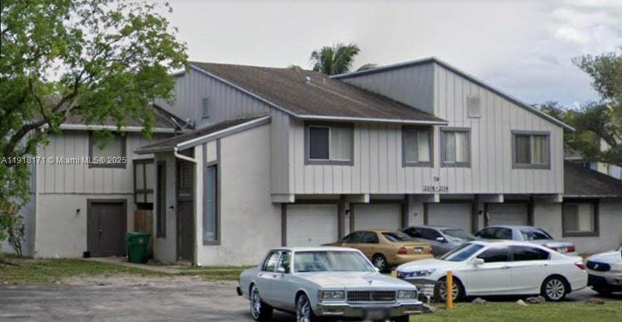2108 59th Ter - Photo 1