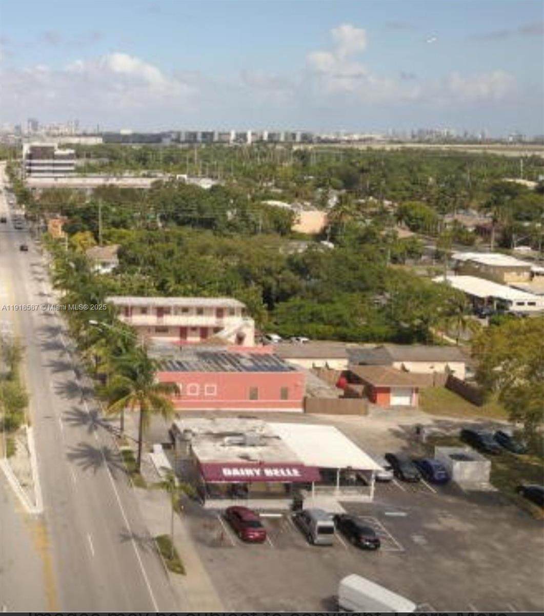 https://bt-photos.global.ssl.fastly.net/miami/orig_boomver_1_A11918587-2.jpg