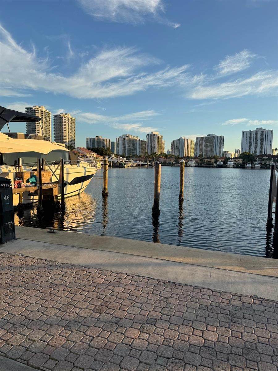 3601 207th St N46 - Photo 1