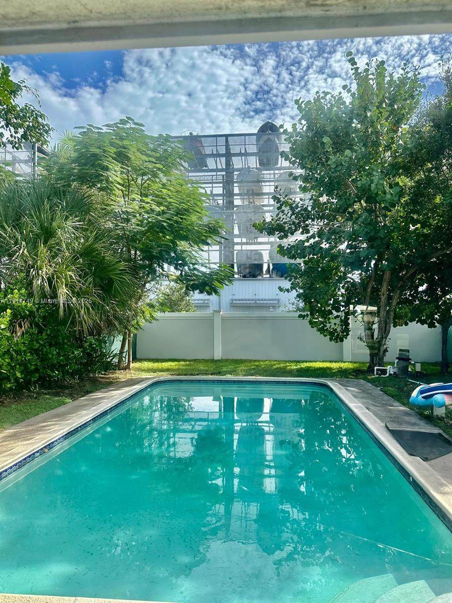 1810 22nd Ave - Photo 1