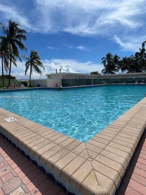 6345 Collins Ave - Photo 1