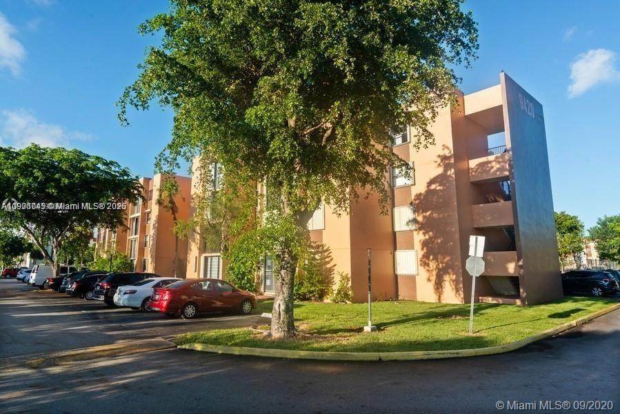 9431 4th St - Photo 1