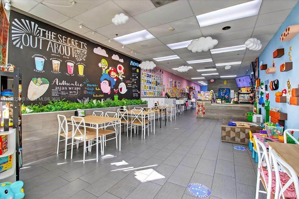  Boba Tea Shop For Sale in Plantation - Photo 1