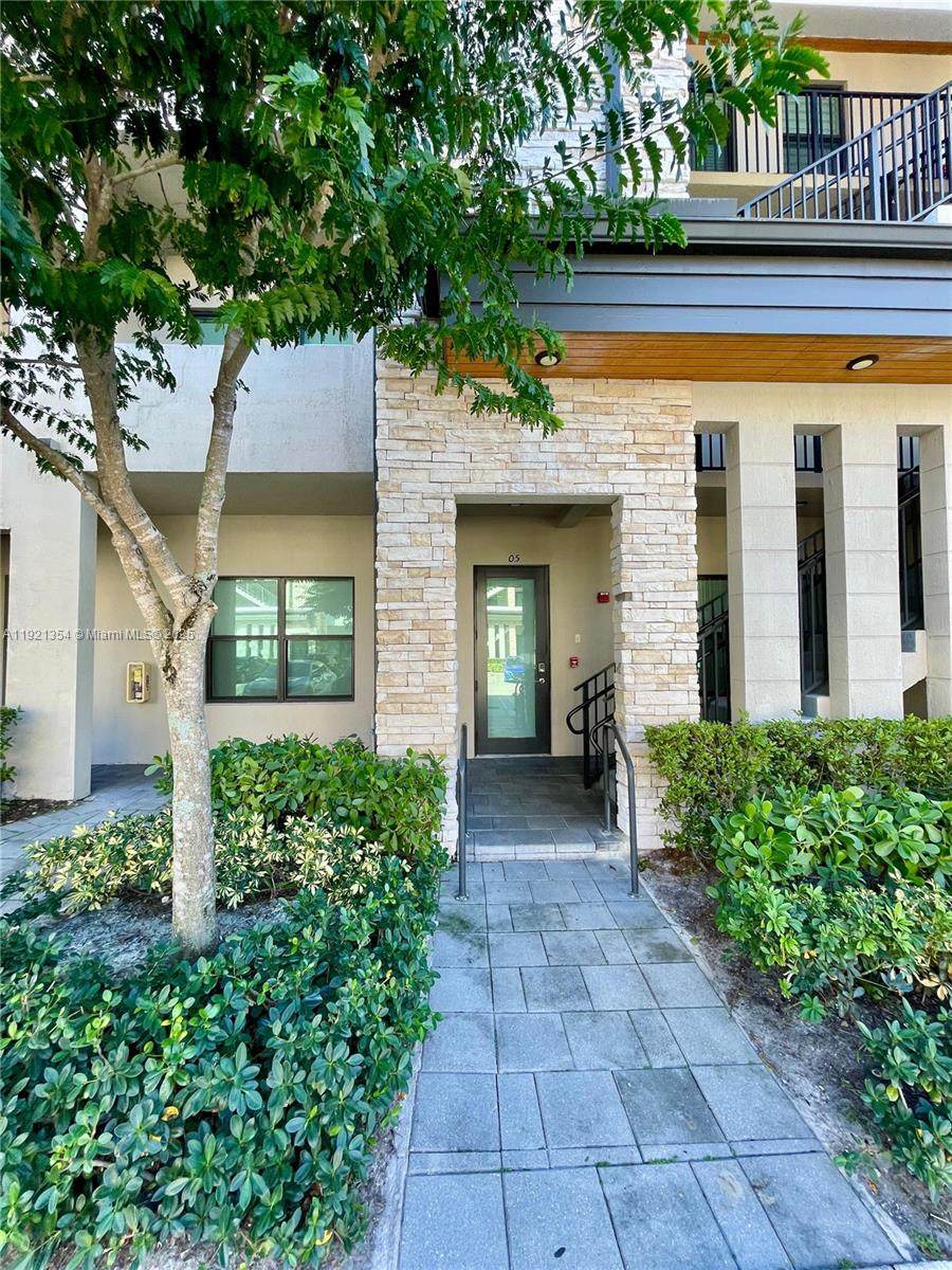 7805 104th Ave - Photo 1