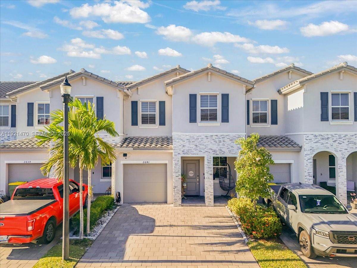 2641 Se 12th St - Photo 1