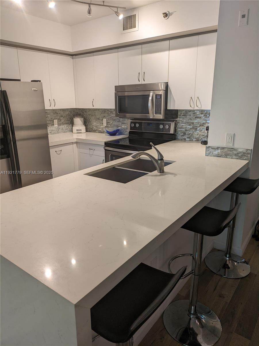 19901 Country Club Dr - Photo 1