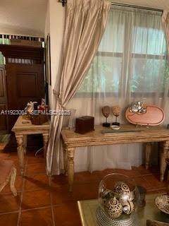 https://bt-photos.global.ssl.fastly.net/miami/orig_boomver_1_A11923064-2.jpg