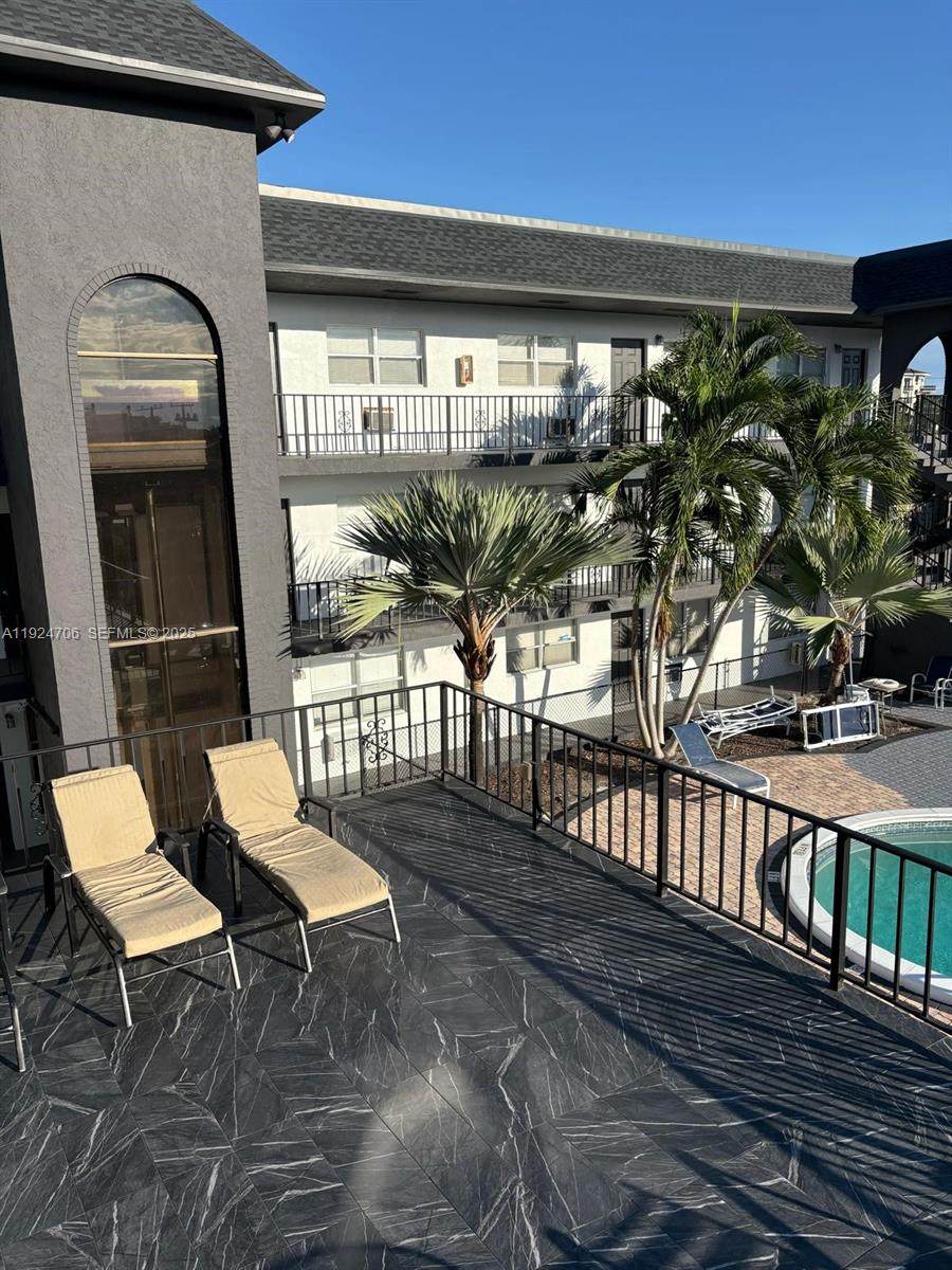 1100 9th Ave - Photo 1