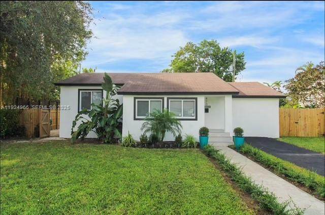 470 110th St - Photo 1