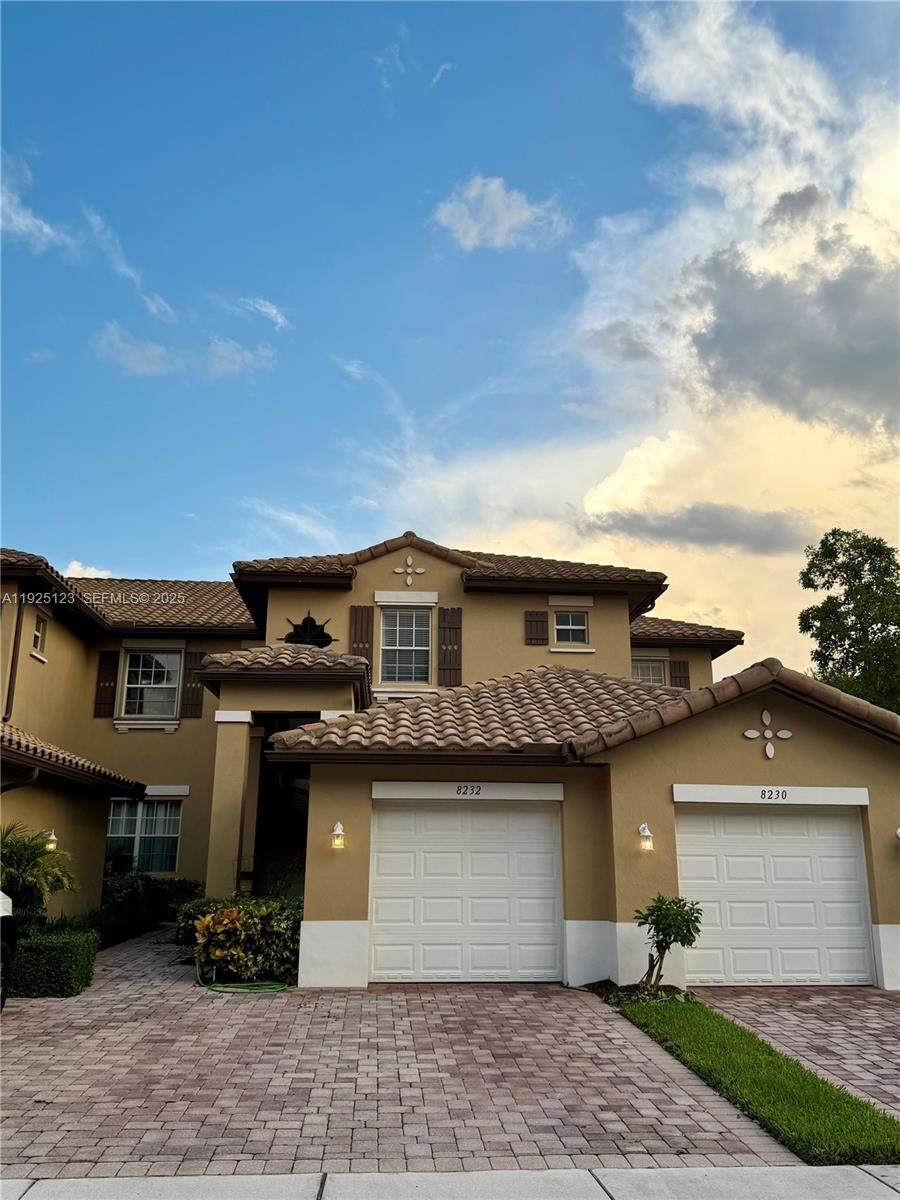 8232 128th Ln - Photo 1