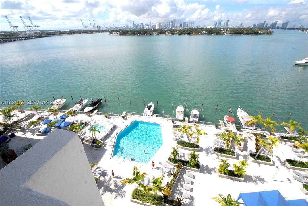 https://bt-photos.global.ssl.fastly.net/miami/orig_boomver_1_A11926158-2.jpg