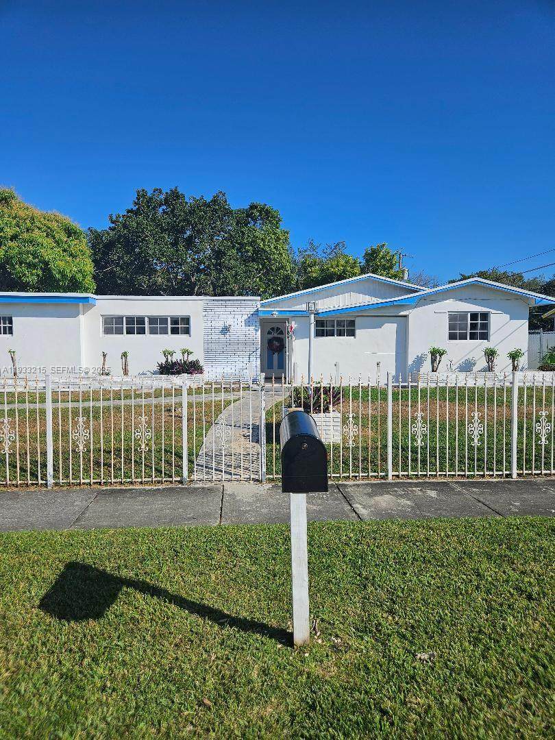 17601 108th Ct - Photo 1