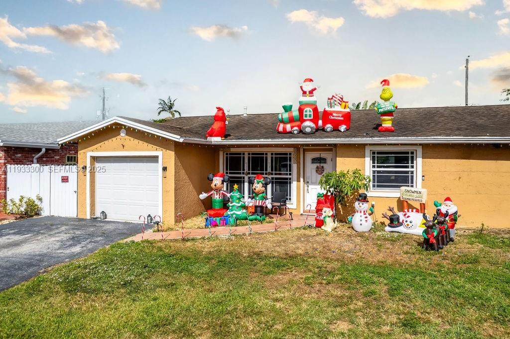 11751 32nd Mnr - Photo 1