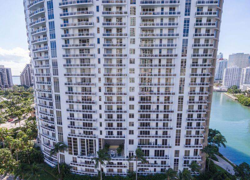 901 Brickell Key Blvd - Photo 1