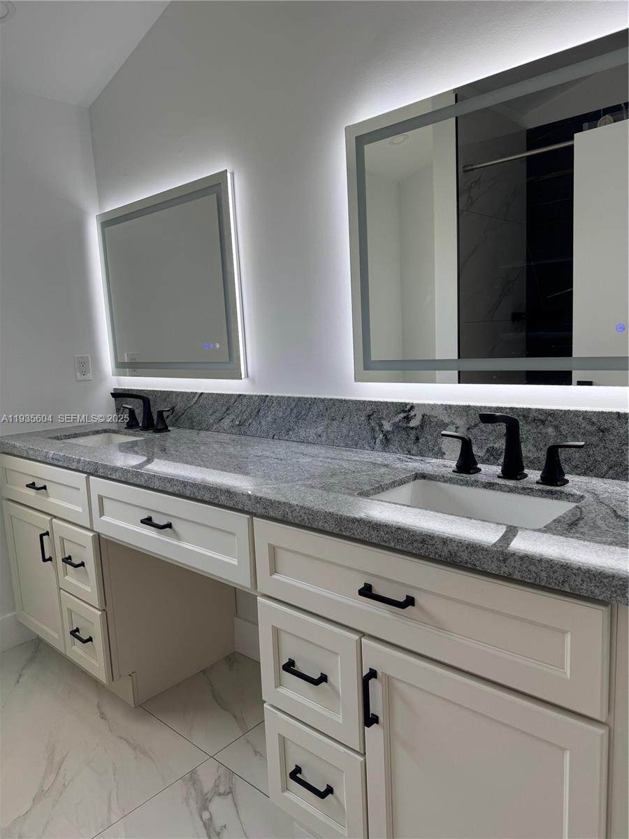 1090 6th Ave - Photo 1