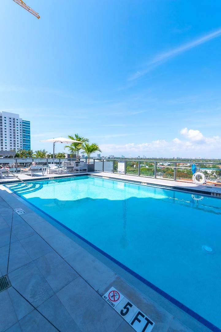 239 9th St - Photo 1