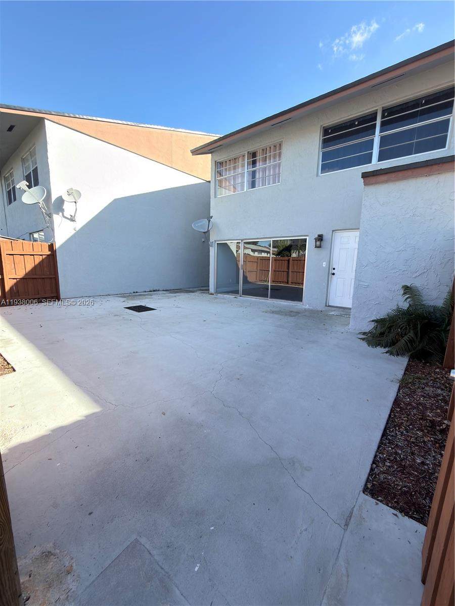 15400 81st Cir Ln - Photo 1