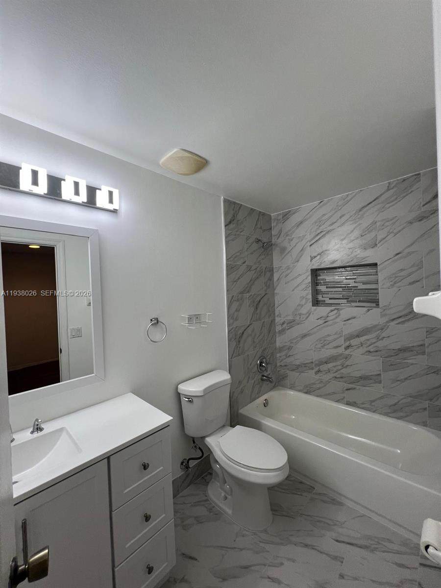 336 River Bluff Ln - Photo 1