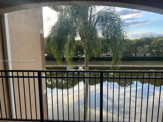 160 117th Ter - Photo 1