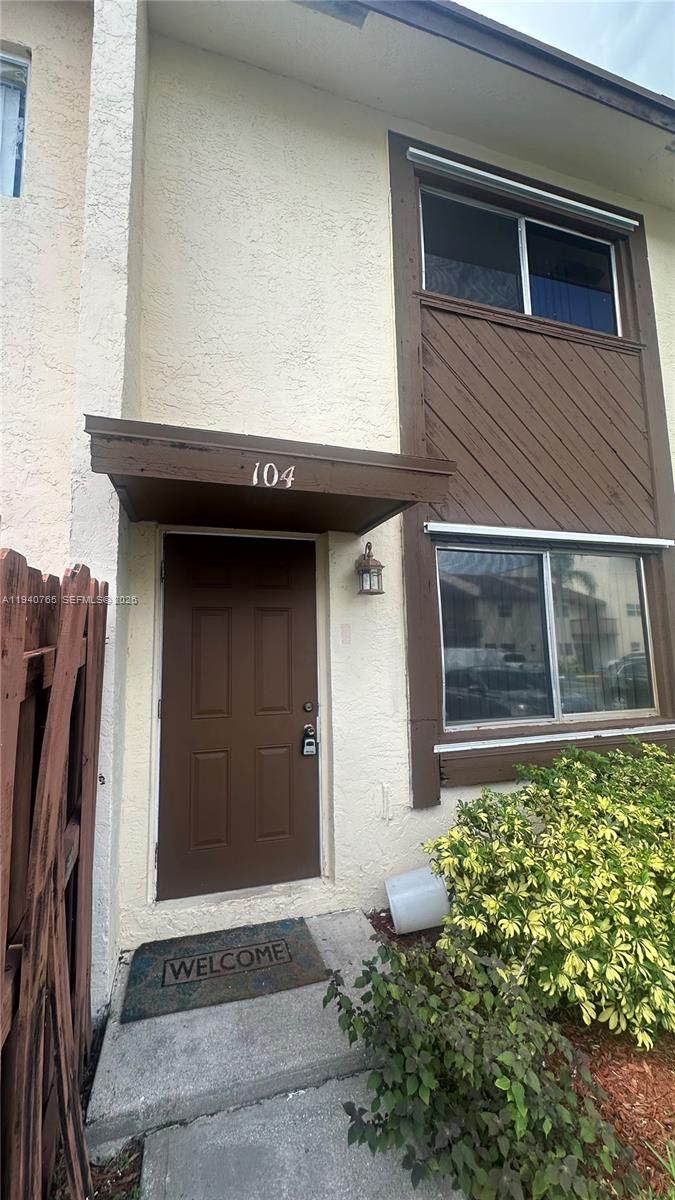 6609 Winfield Blvd - Photo 1