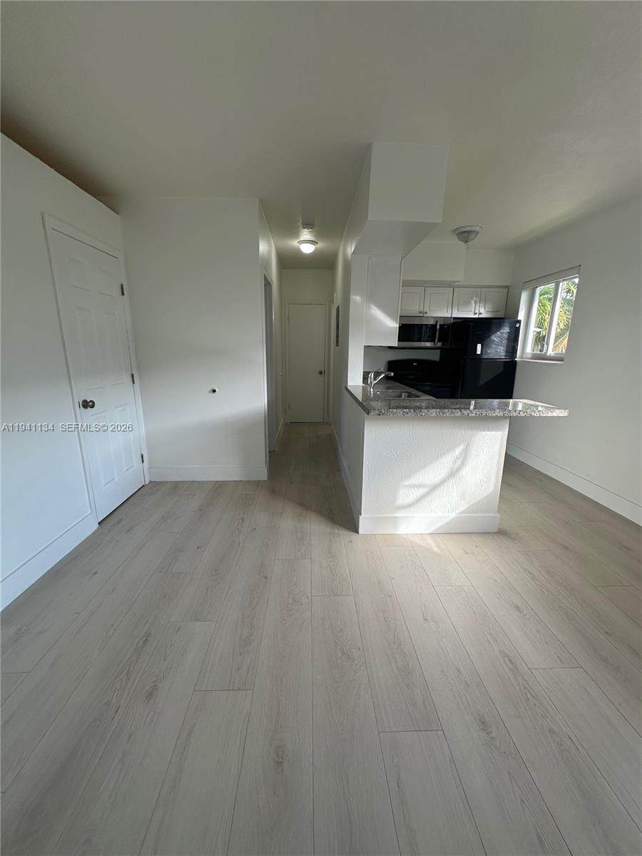 12101 Griffing Blvd - Photo 1