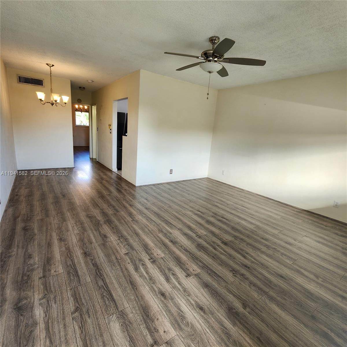 https://bt-photos.global.ssl.fastly.net/miami/orig_boomver_1_A11941582-2.jpg