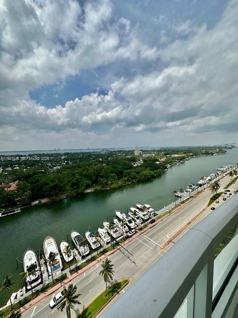 https://bt-photos.global.ssl.fastly.net/miami/orig_boomver_1_A11941848-2.jpg
