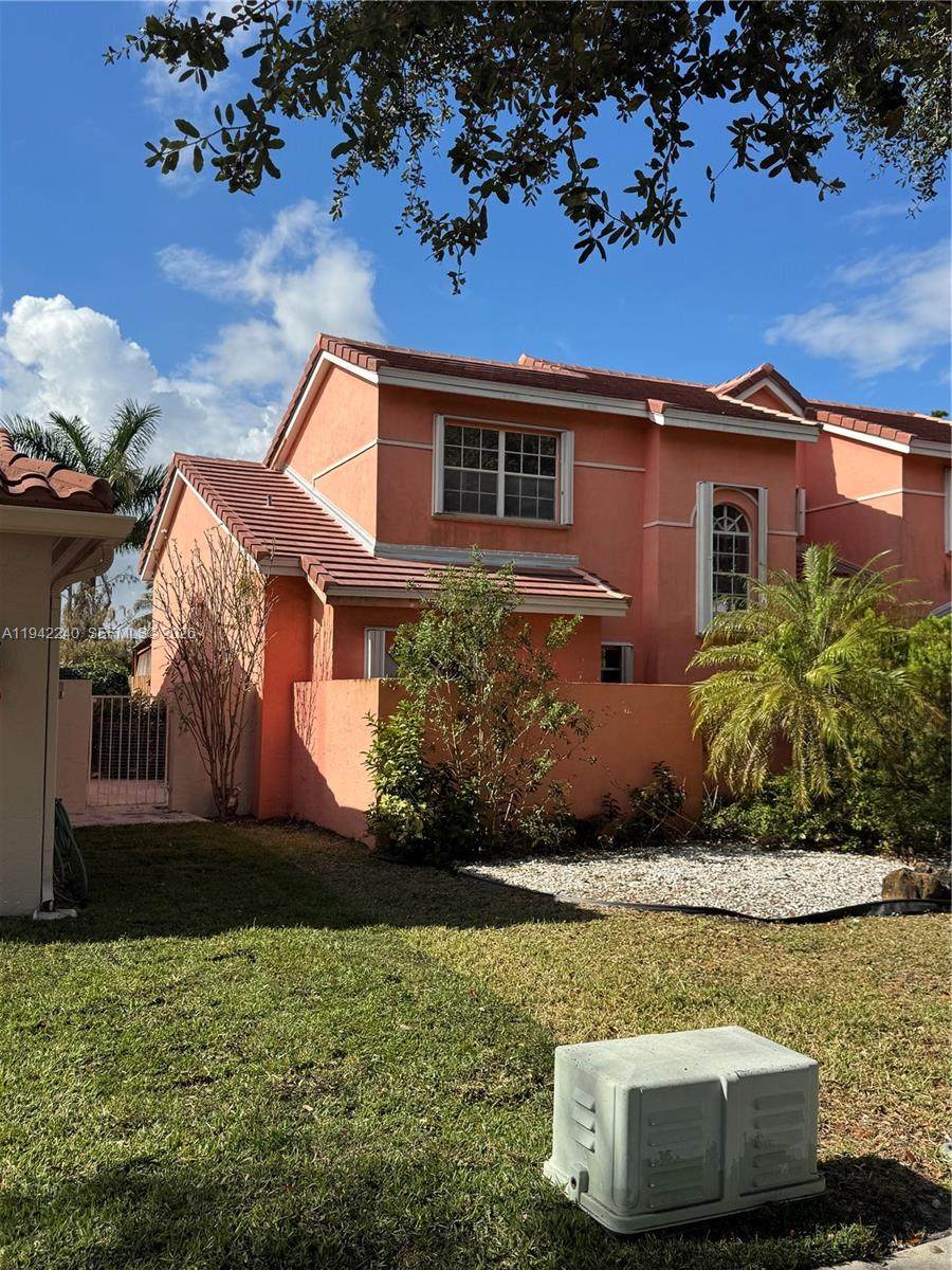 https://bt-photos.global.ssl.fastly.net/miami/orig_boomver_1_A11942240-2.jpg