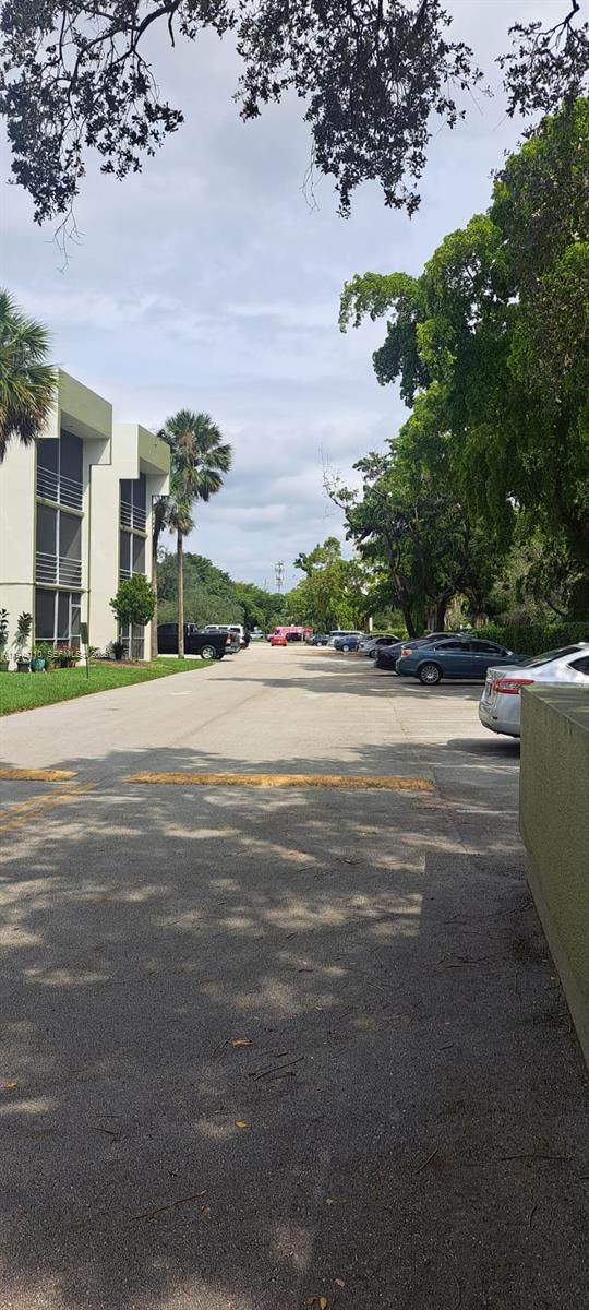 https://bt-photos.global.ssl.fastly.net/miami/1280_boomver_1_A11945110-2.jpg