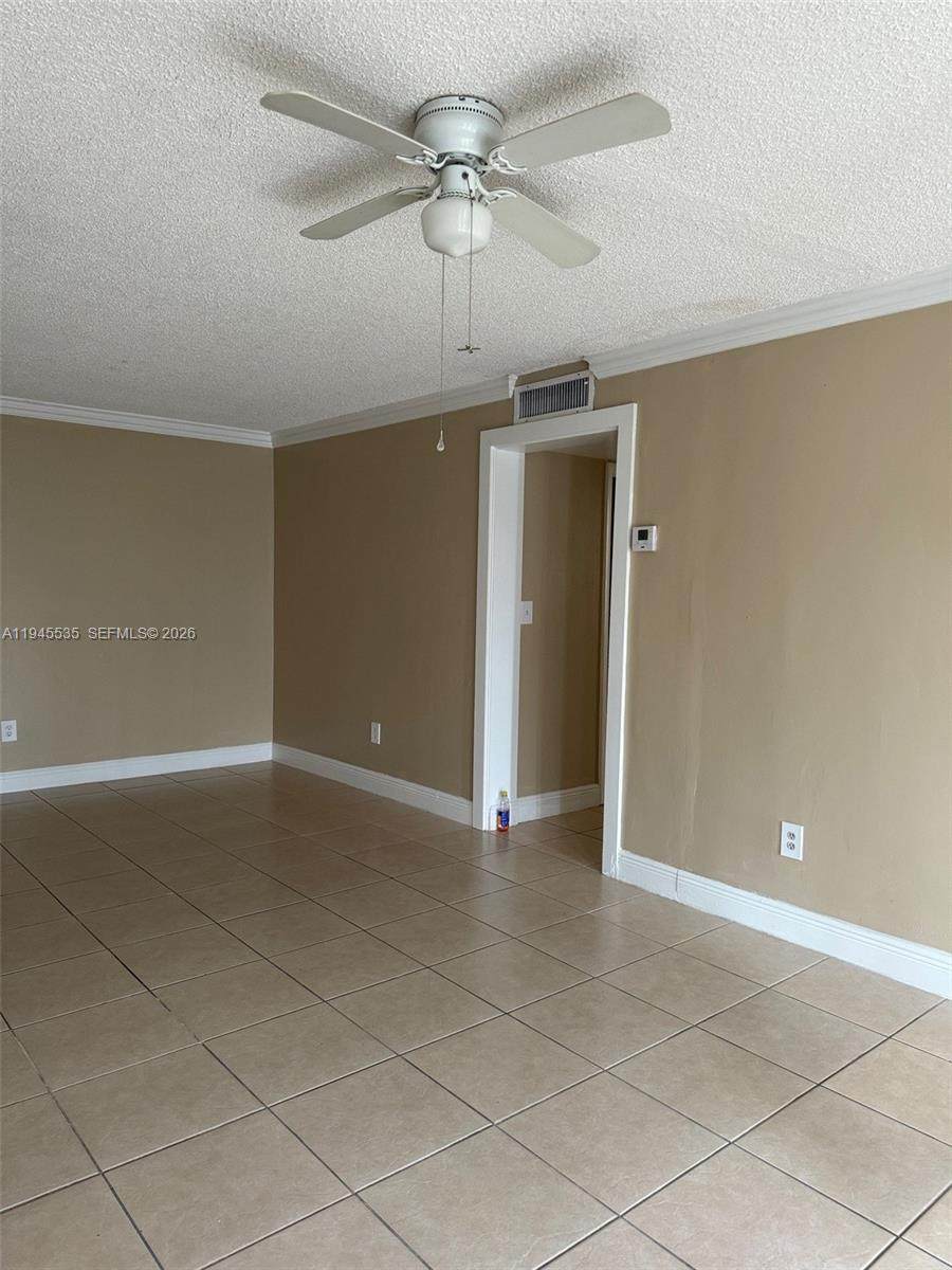 https://bt-photos.global.ssl.fastly.net/miami/orig_boomver_1_A11945535-2.jpg