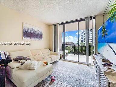 540 Brickell Key Dr - Photo 1