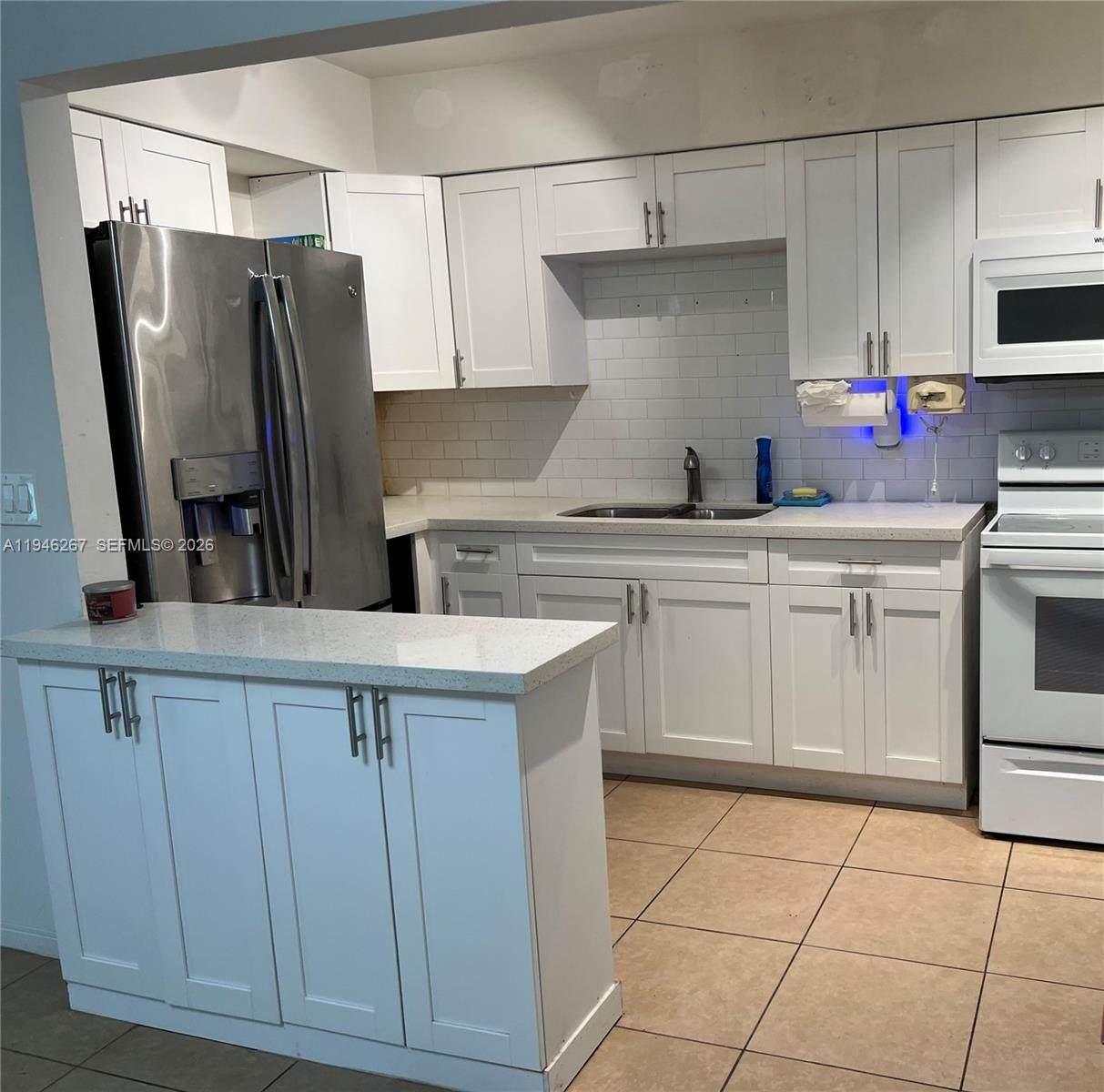 2702 Pierce St - Photo 1