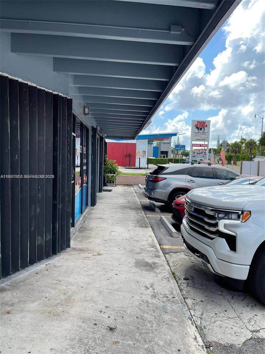 https://bt-photos.global.ssl.fastly.net/miami/1280_boomver_1_A11947062-2.jpg