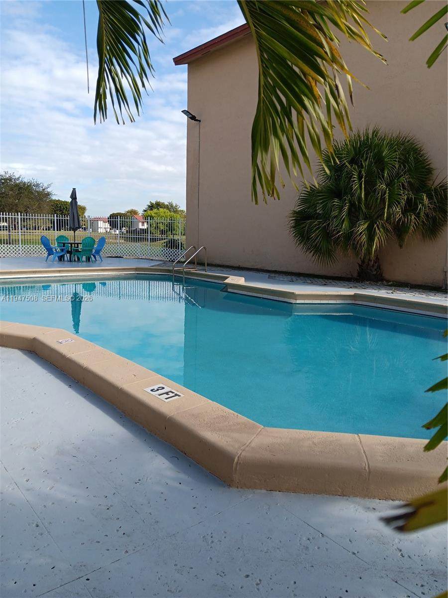 https://bt-photos.global.ssl.fastly.net/miami/orig_boomver_1_A11947508-2.jpg