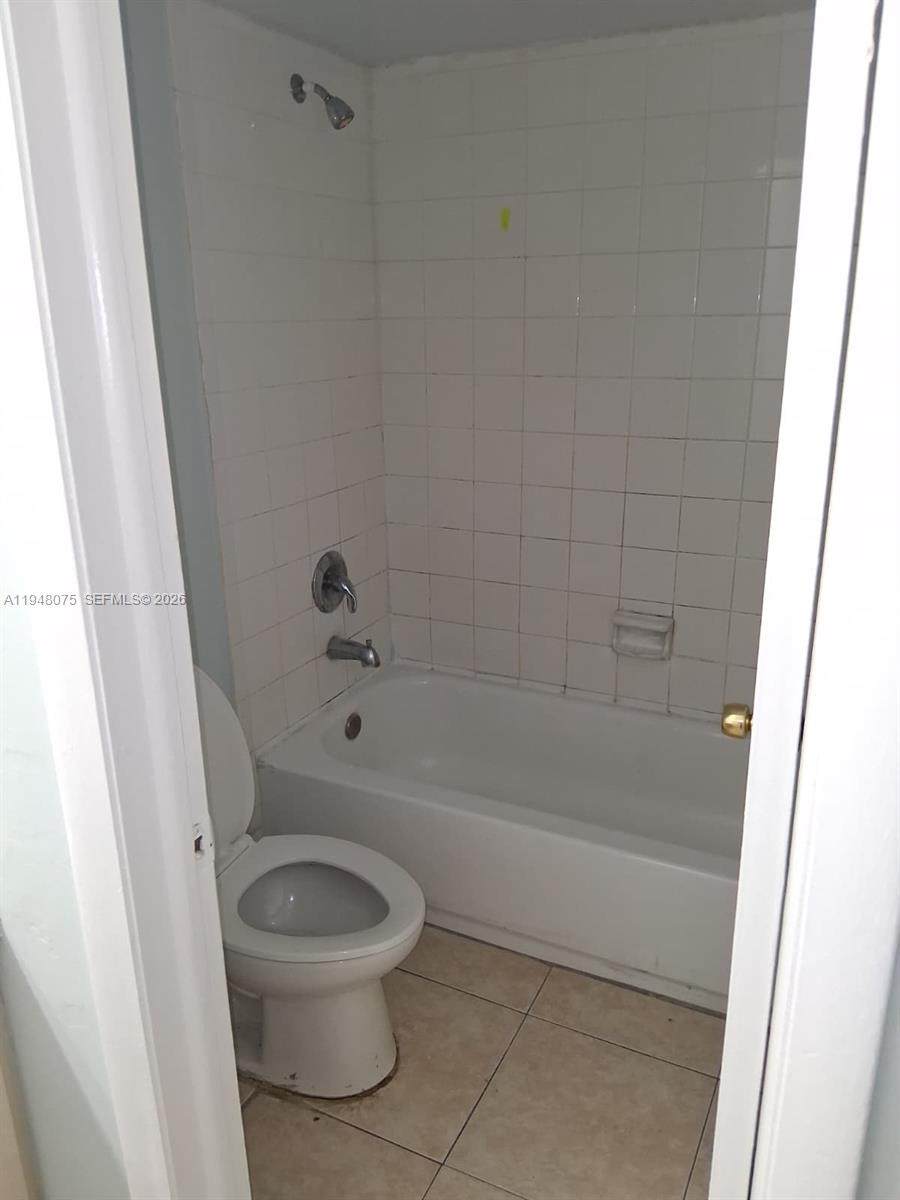 https://bt-photos.global.ssl.fastly.net/miami/1280_boomver_1_A11948075-2.jpg