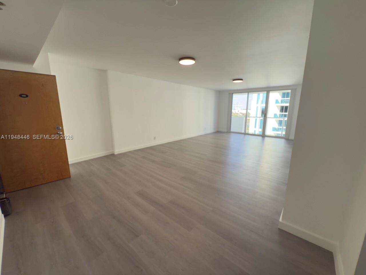9195 Collins Ave - Photo 1