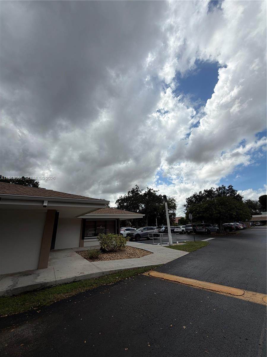 9260 Hammocks Blvd - Photo 1