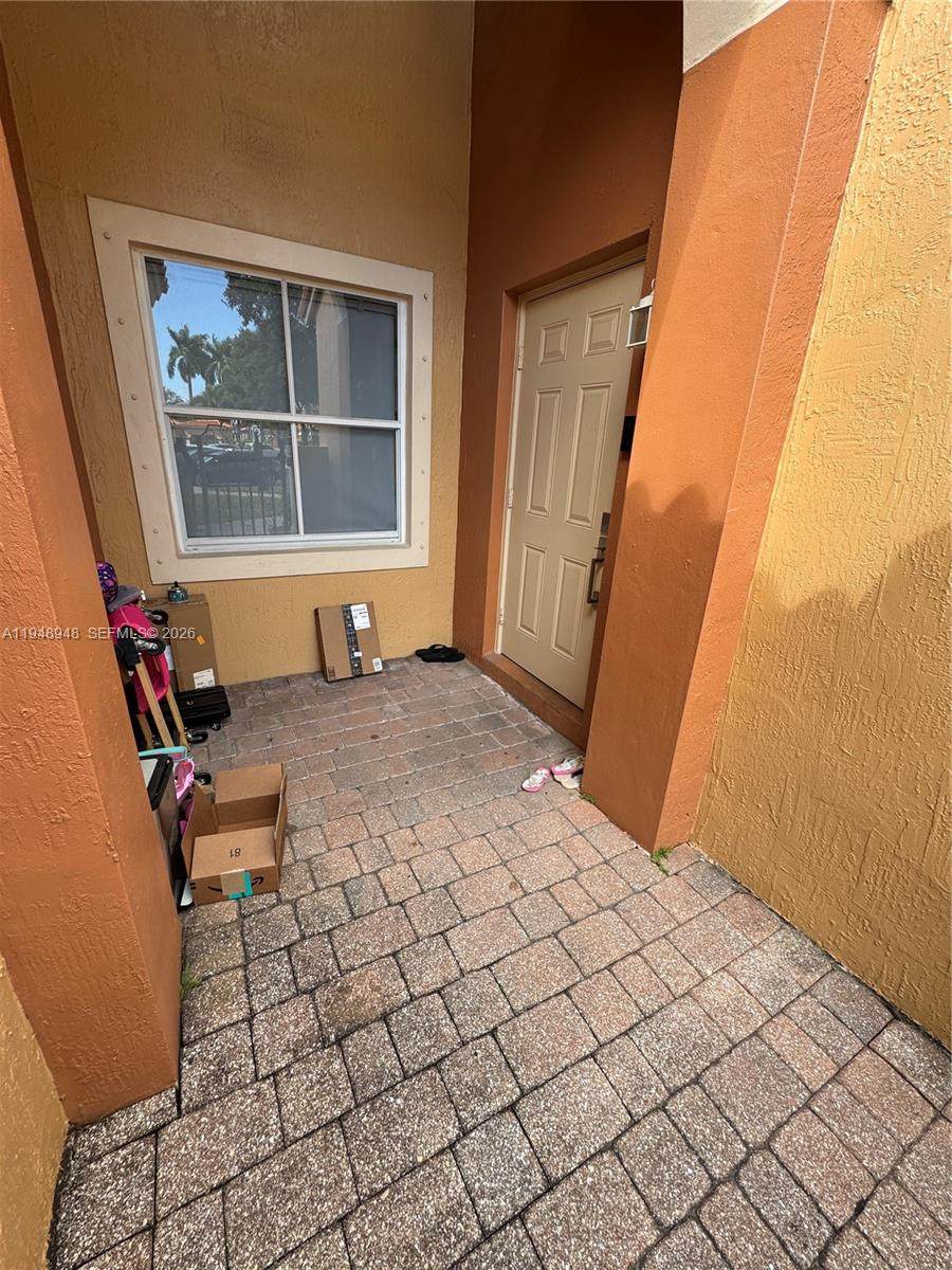 https://bt-photos.global.ssl.fastly.net/miami/orig_boomver_1_A11948948-2.jpg